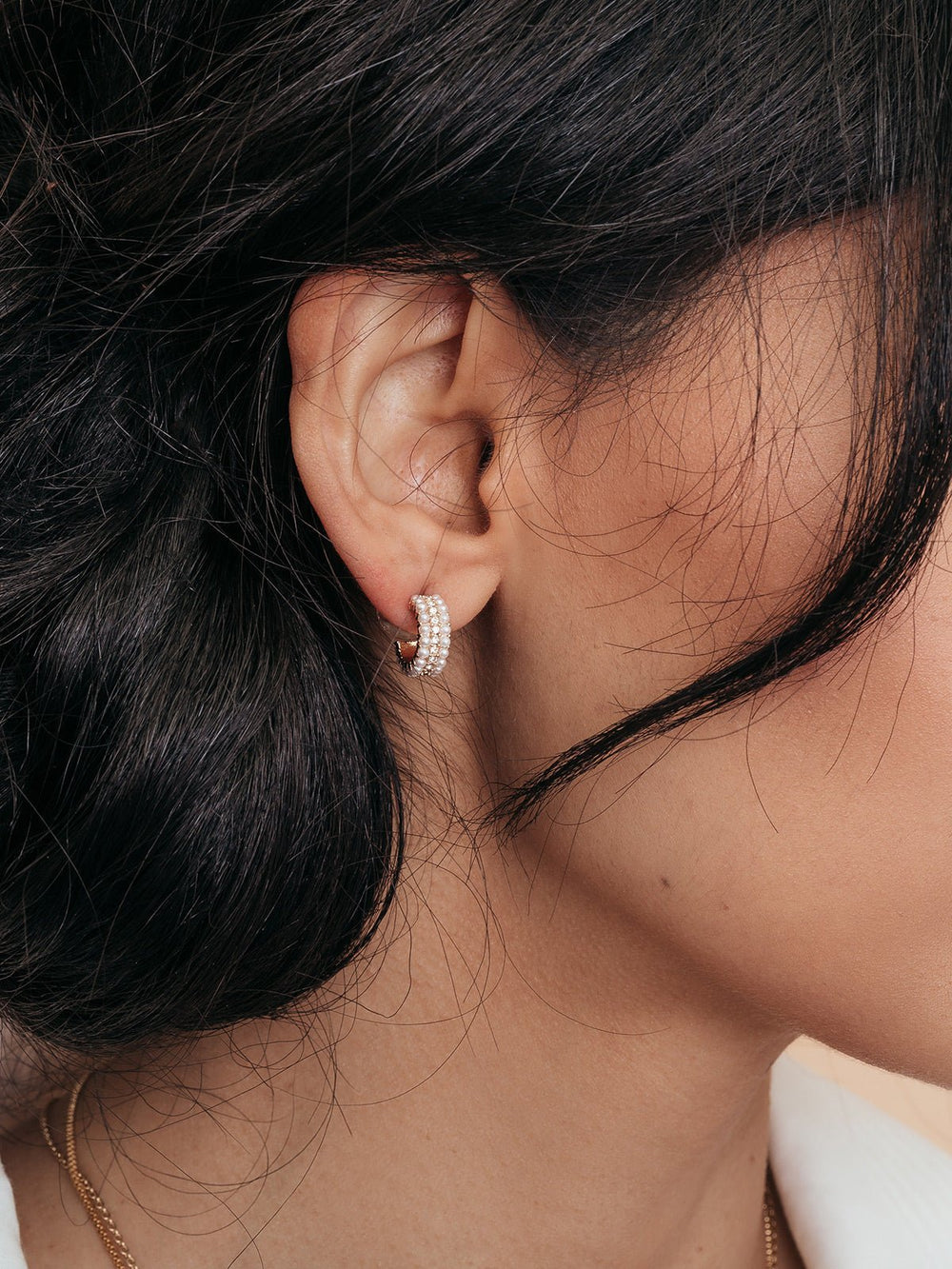 Elisajewels Marissa Huggie Hoop Earrings