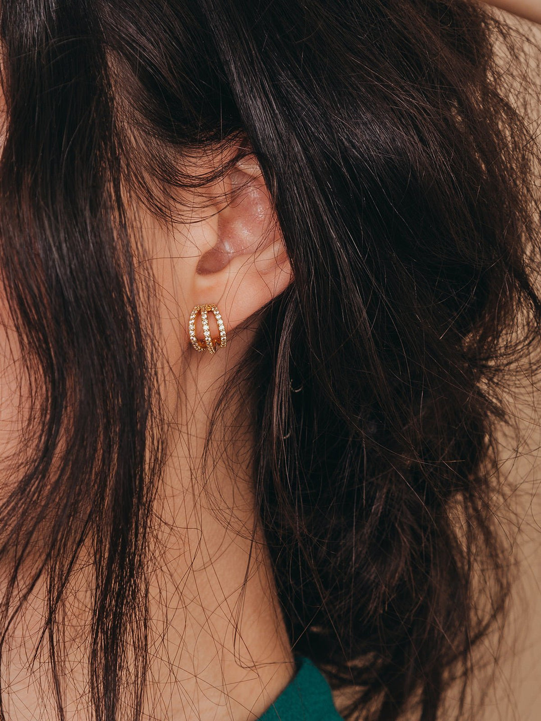 Elisajewels Harper Huggie Hoop Earrings