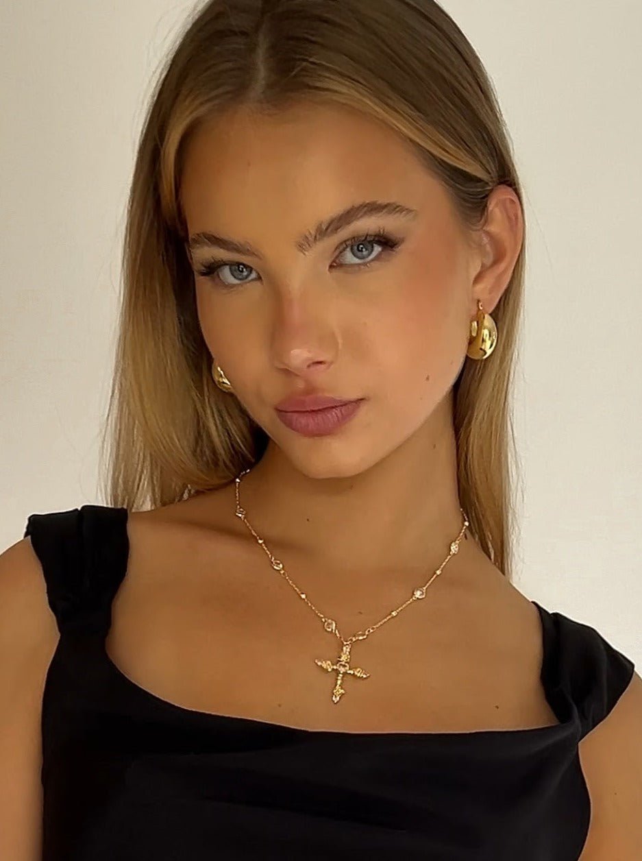 Rosie Necklace